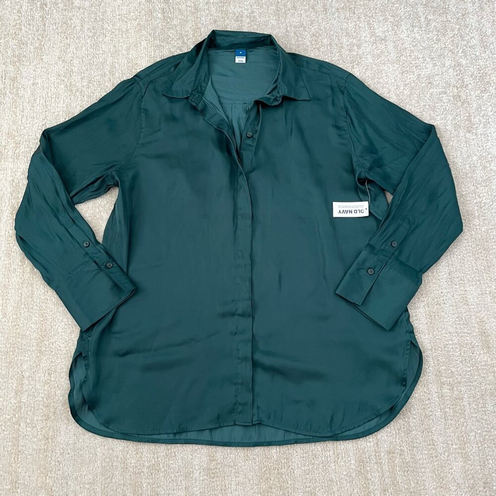NWT Old Navy Long Sleeve Button Down Blouse Top M Green